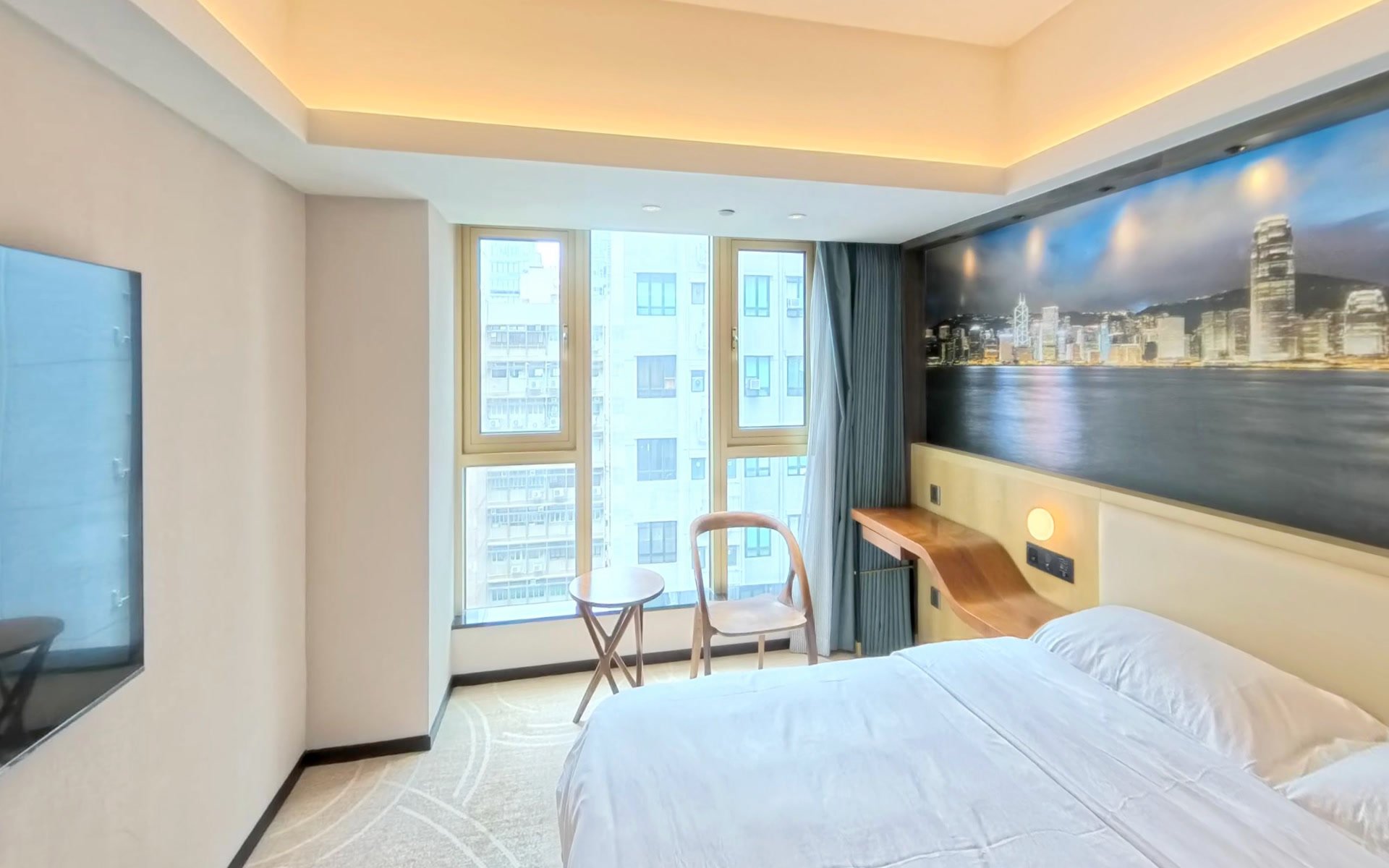 Smart Room (Double/ Twin Bed)