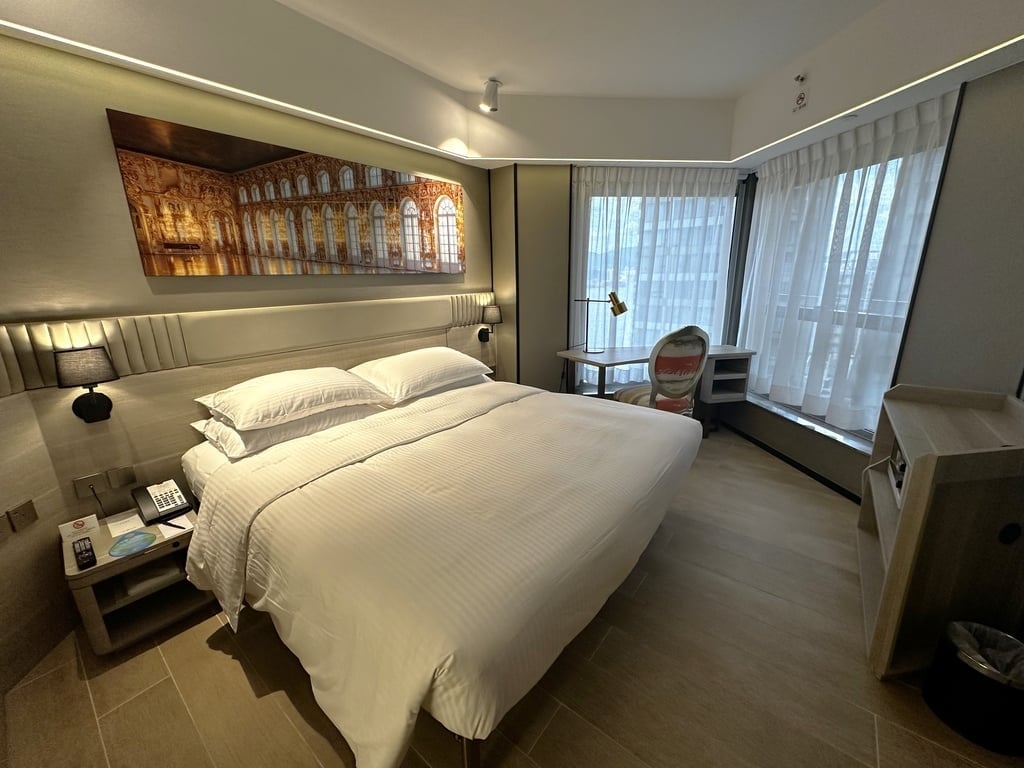 Hotel Alexandra-image-0