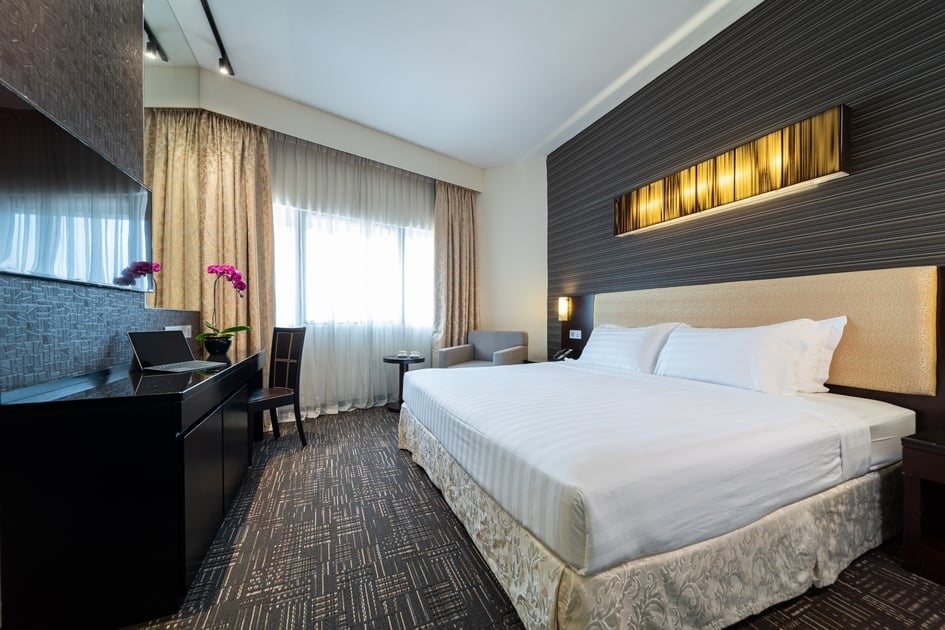 Hotel Royal Queens-image-0